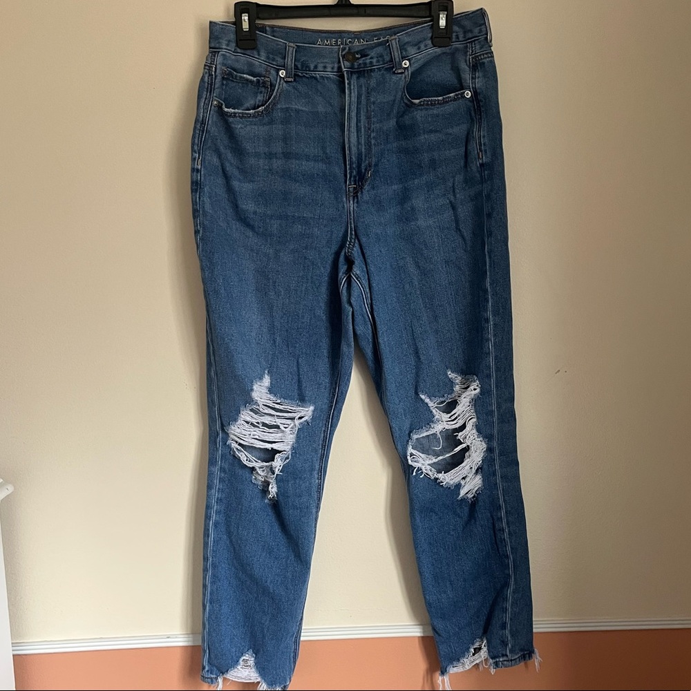 American Eagle Mom Jeans Vintage Ripped size 12